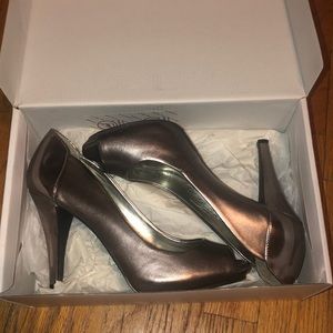 Style & Co Silver Peep-toe Pumps